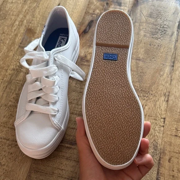 Keds White Triple kick leather Lace-Up Sneakers - Picture 2 of 2